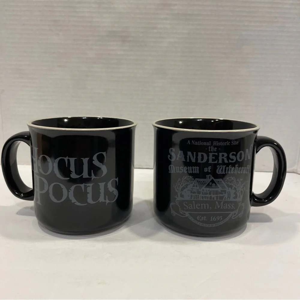 Disney Hocus Pocus The Sanderson Sisters Set Of 2 Coffee Mugs Cups 20 Oz. NWT